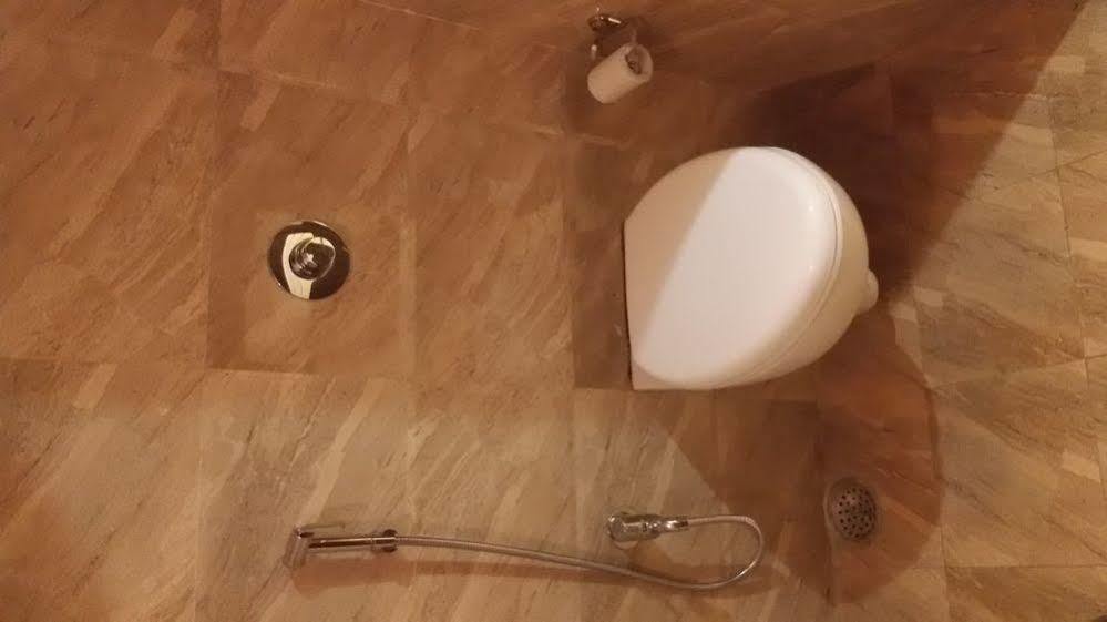 ツリーボ トレンド ジャンキ インターナショナル バラナシ エクステリア 写真